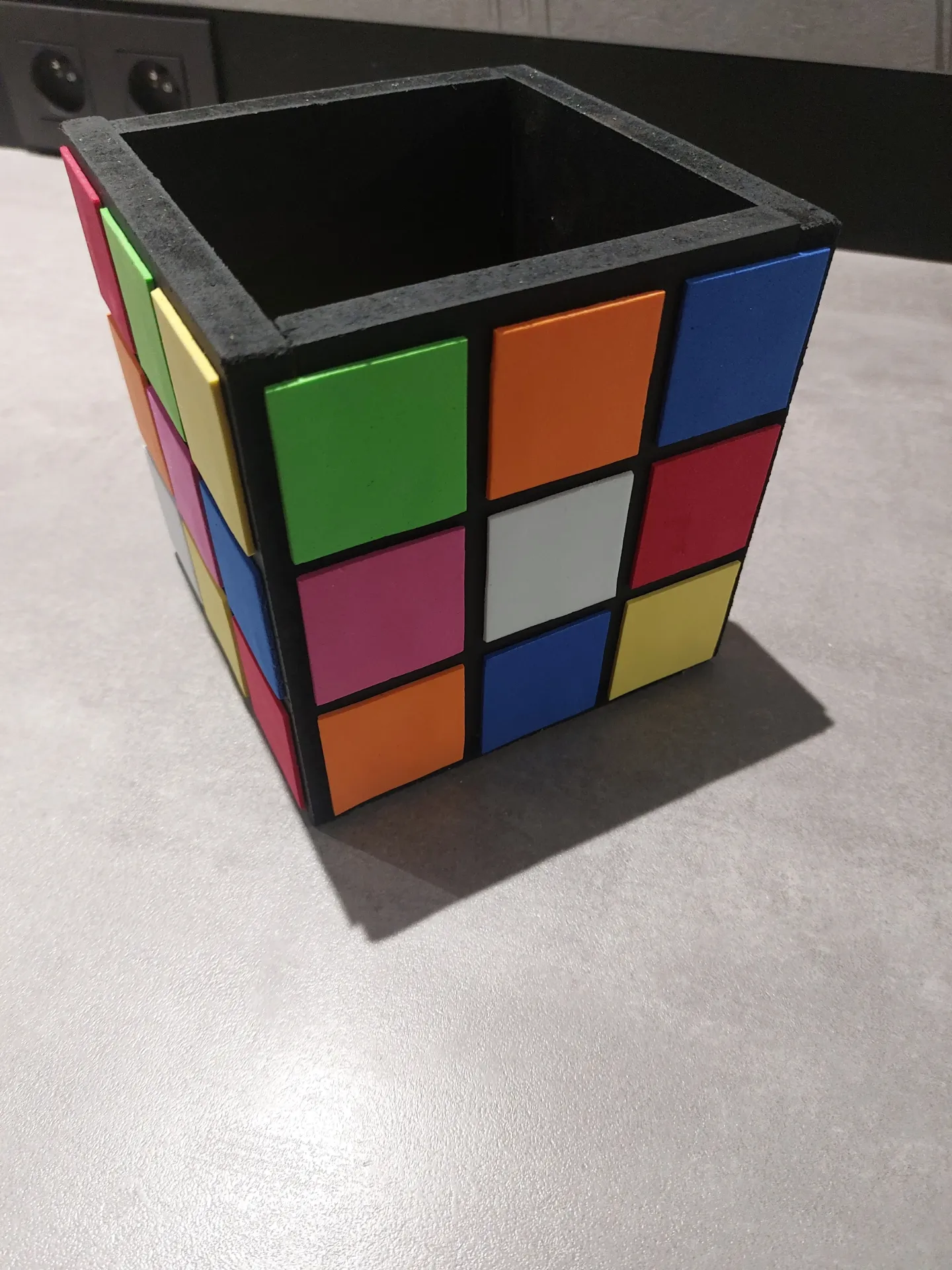 Rubik's cube milieu de table